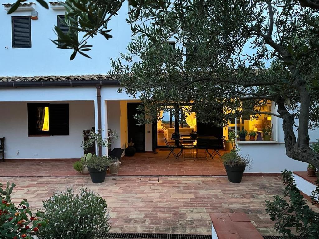 Cala Bianca Villa Castellammare del Golfo Exterior photo